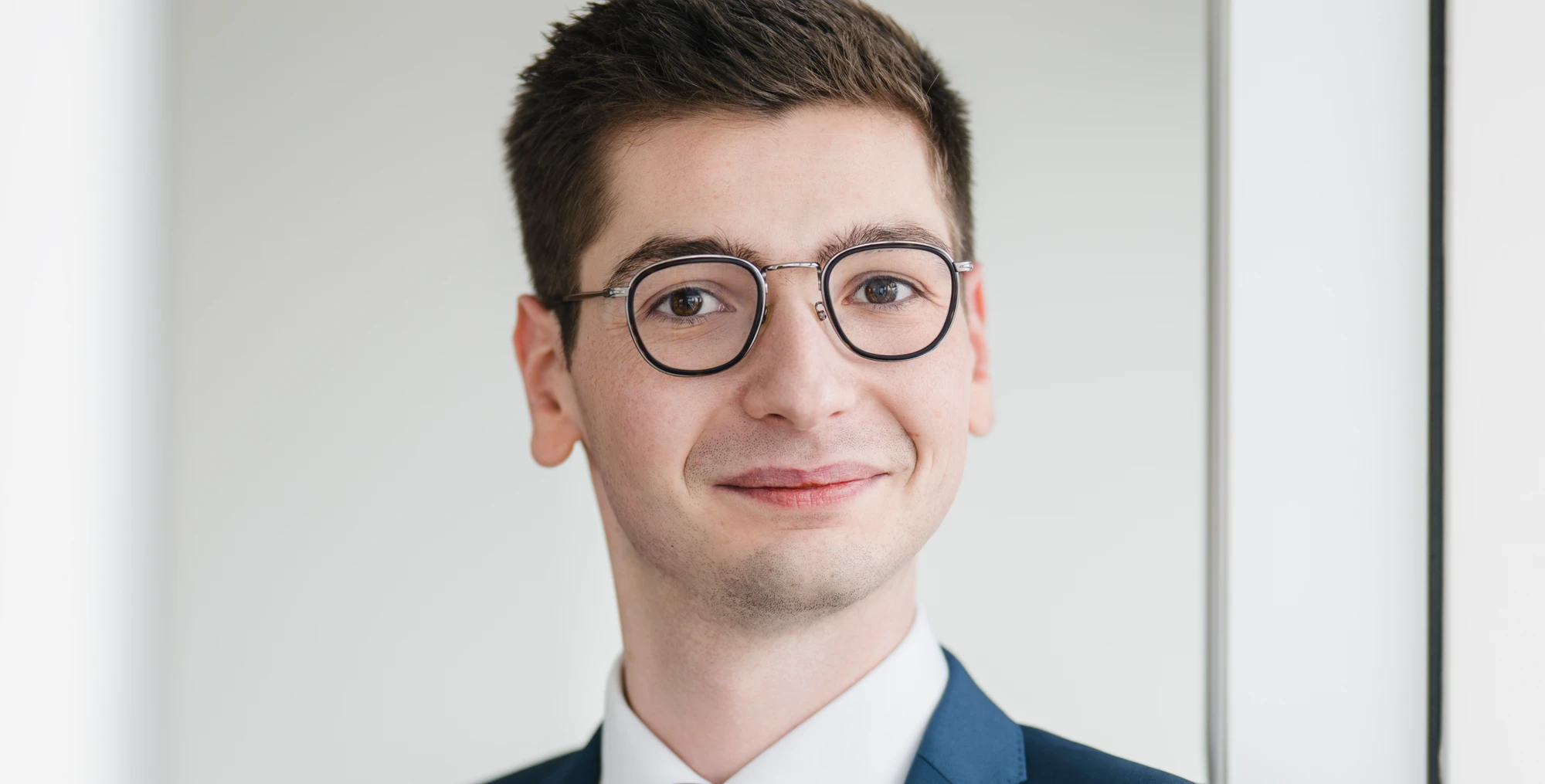 Alexander Gök von der Rechtsanwaltskanzlei BÖRGERS, Fachanwälte für Baurecht, Architektenrecht, Immobilienrecht, Vergaberecht, Grundstücksrecht und Mietrecht - Berlin, Hamburg, Stuttgart, Nürnberg