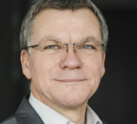 Ralf Heuer, Rechtsanwaltskanzlei BÖRGERS, Fachwanwälte für Baurecht, Architektenrecht, Immobilienrecht, Vergaberecht, Grundstücksrecht und Mietrecht - Berlin, Hamburg, Stuttgart, Nürnberg Ralf Heuer, Rechtsanwaltskanzlei BÖRGERS, Fachwanwälte für Baurecht, Architektenrecht, Immobilienrecht, Vergaberecht, Grundstücksrecht und Mietrecht - Berlin, Hamburg, Stuttgart, Nürnberg
